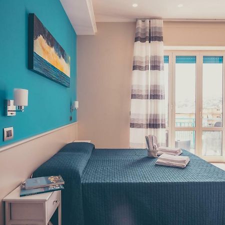 Oltre Il Mare Guest House Γκαέτα Εξωτερικό φωτογραφία