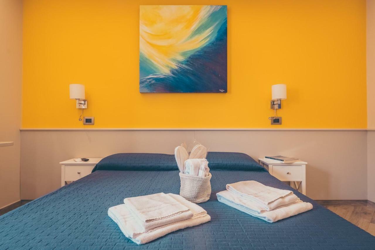 Oltre Il Mare Guest House Γκαέτα Εξωτερικό φωτογραφία